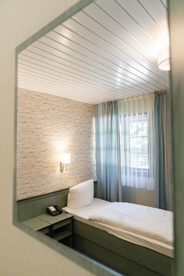 Gaestehaus โคริน ภายนอก รูปภาพ